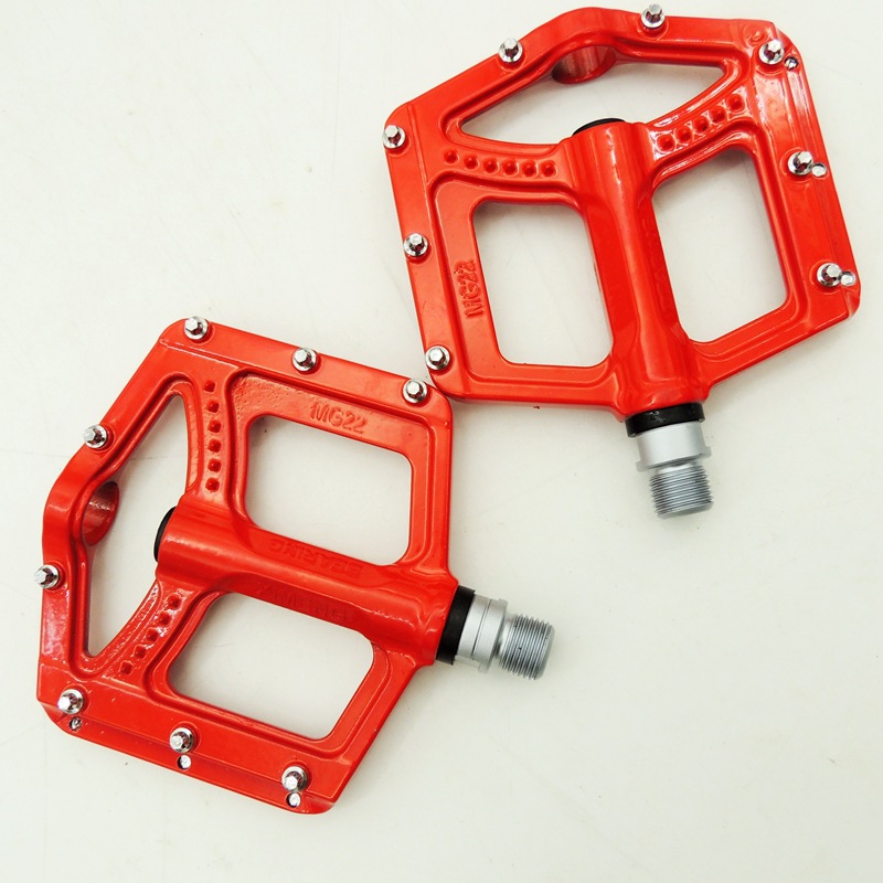MG22 Mountain Bike Pedals with Molybdenum Steel - Image 3