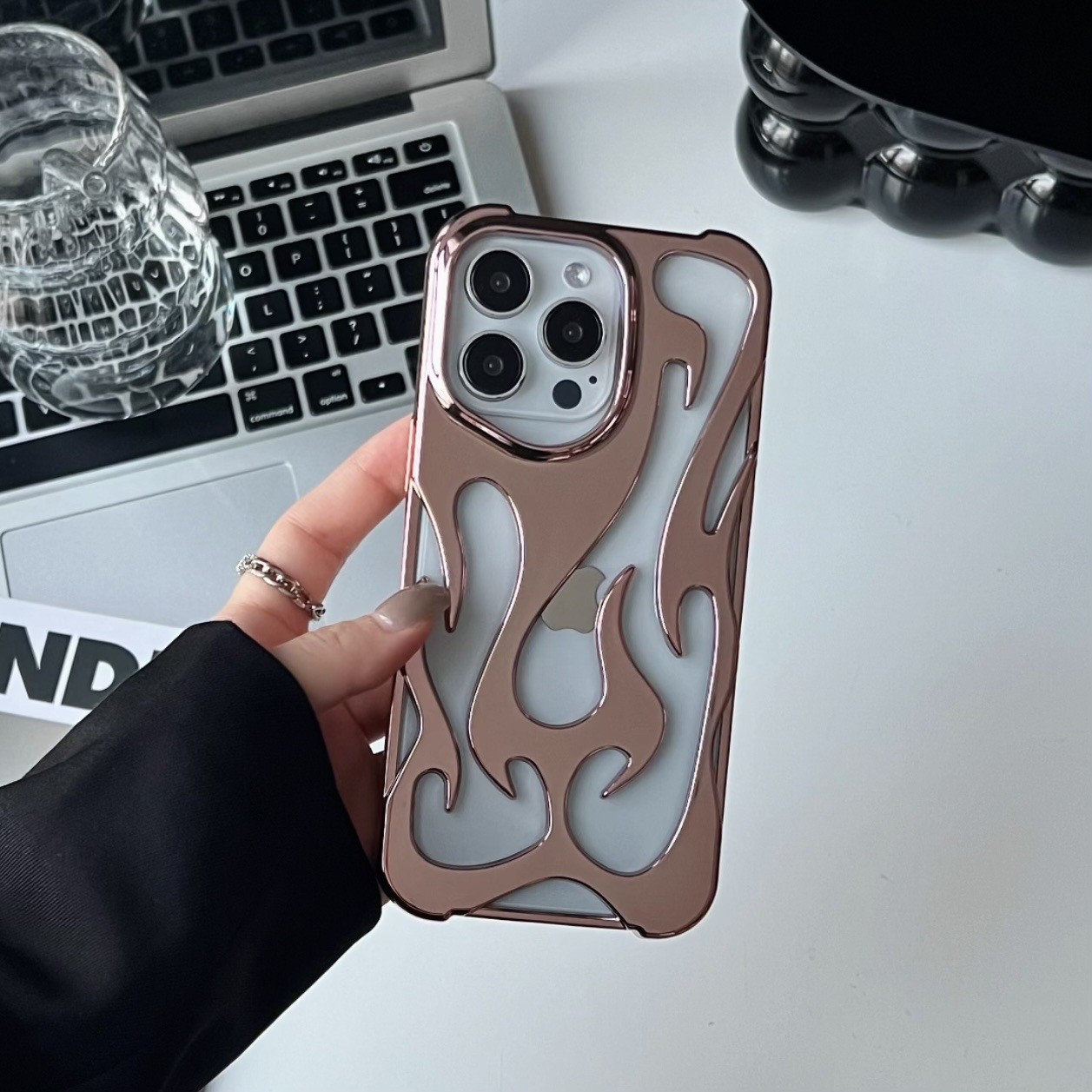 Electroplated Hollow Flame Pattern Phone Case Suitable For iPhone 15 Pro - Image 9