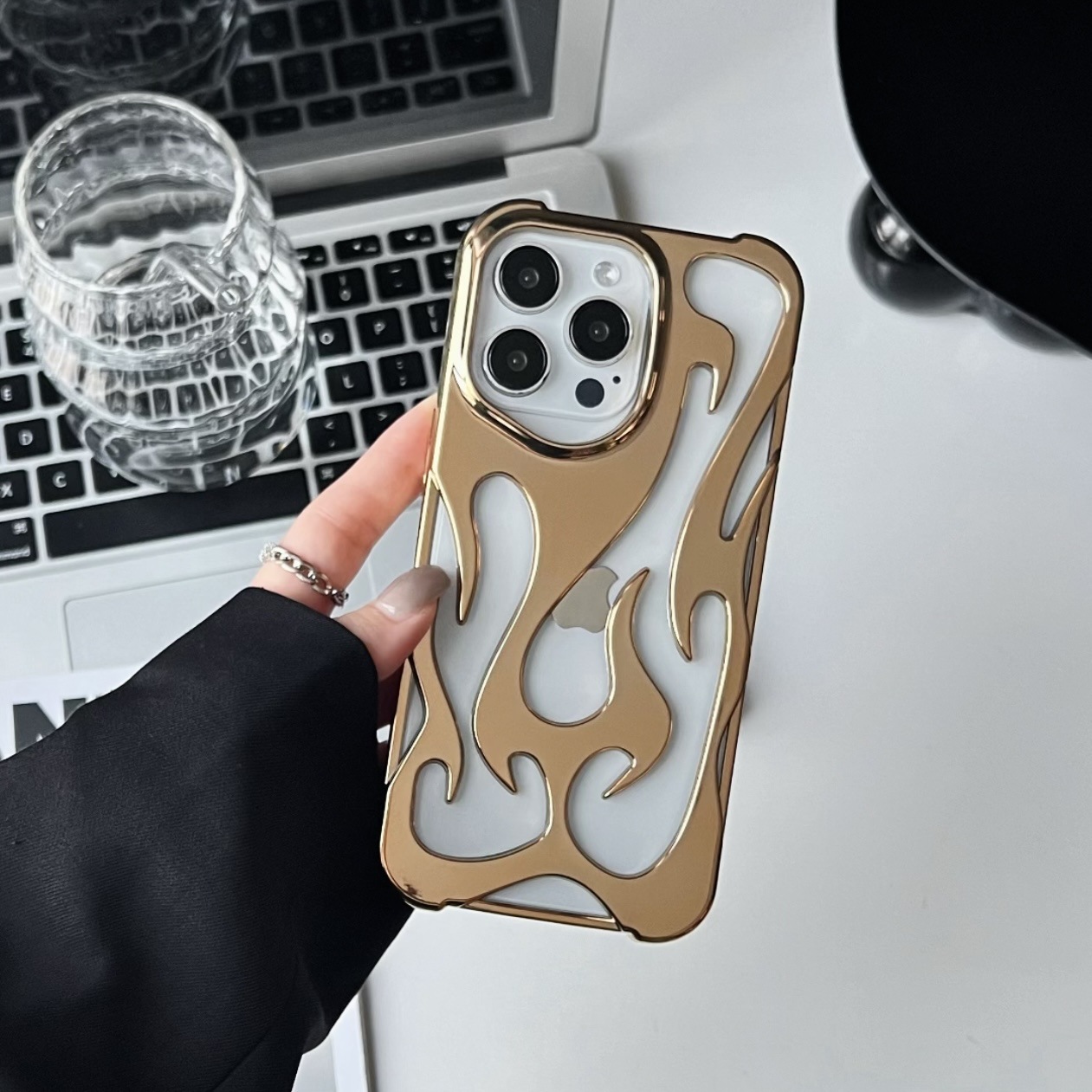 Electroplated Hollow Flame Pattern Phone Case Suitable For iPhone 15 Pro - Image 11
